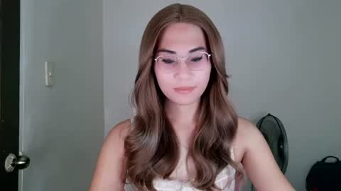 chelly4u69 online show from July 20, 12:25 am