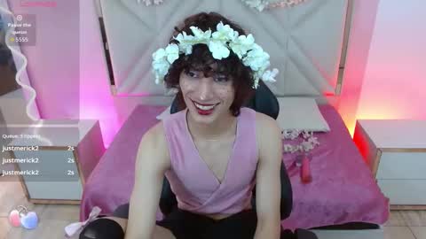 Snapshot of chipi_tay chatting on October 17, 7:50 pm Chipi online show from October 17, 7:50 pm