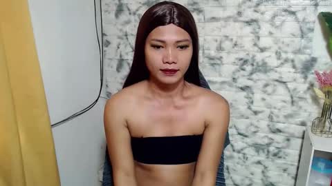 chloiedelight14 online show from April 7, 7:53 am