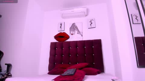 Snapshot of chocobunny1 chatting on October 10, 4:02 am chocobunny1 online show from October 10, 4:02 am