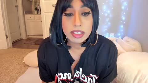    ........ Instagram  Lorysexys online show from September 24, 5:35 am