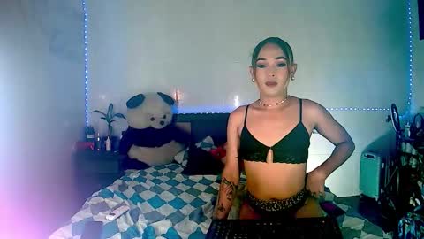ALEXA  KIM online show from November 29, 2:57 am