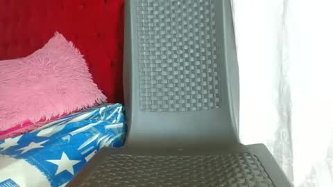 Snapshot of cristinamontiel74 chatting on October 18, 3:37 pm cristinamontiel74 online show from October 18, 3:37 pm