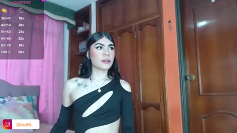 Sophia online show from March 3, 8:50 pm