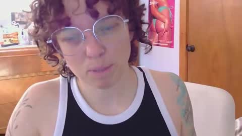 cyborgdyke online show from October 31, 2:59 pm