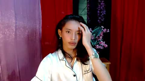 cyd_twink online show from July 3, 5:24 am