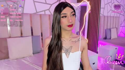 Cyrus online show from March 29, 12:17 pm