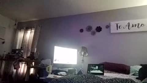 IMA PUT IT ON YA SHOULDER SO U CAN THINK ABOUT IT online show from September 25, 1:29 pm