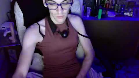 dairaxsissy00 online show from September 26, 9:01 pm