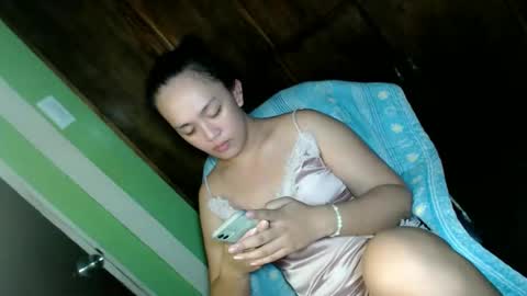 Snapshot of daisylira chatting on October 15, 7:52 am LILY christmas wish breast implant online show from October 15, 7:52 am