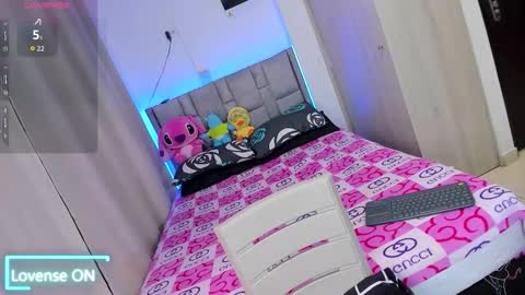 Snapshot of dani_cutee_ chatting on September 23, 7:14 am Dani online show from September 23, 7:14 am