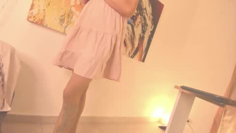danielamay00 online show from June 2, 8:16 am