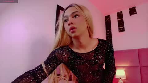   online show from October 27, 1:41 pm