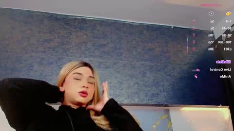   online show from December 17, 12:00 pm