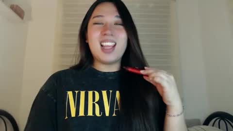 DARCY online show from April 8, 9:16 pm