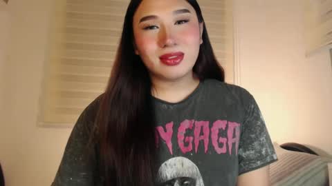 DARCY online show from June 20, 2:03 am