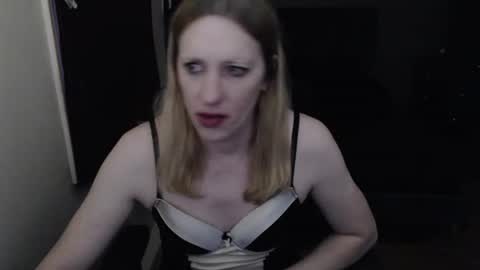 Deb online show from June 28, 11:41 pm