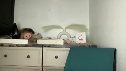 iyalicious online show from February 10, 9:22 pm