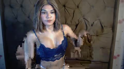 Snapshot of deliouscum chatting on January 17, 12:52 pm Margie online show from January 17, 12:52 pm