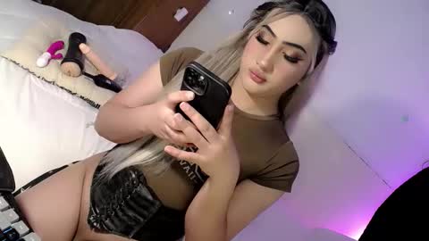 Chesca online show from December 3, 10:41 am