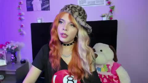 Maki  online show from July 15, 8:25 pm