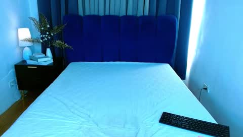 DianaAnders online show from February 13, 6:09 am