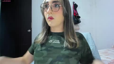 ANDREA online show from April 20, 1:56 pm