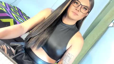 ANGELA online show from October 31, 6:45 am