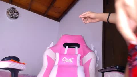   online show from March 25, 6:29 am