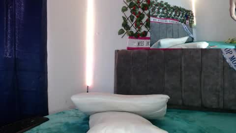 dylan276800 online show from November 18, 6:19 pm