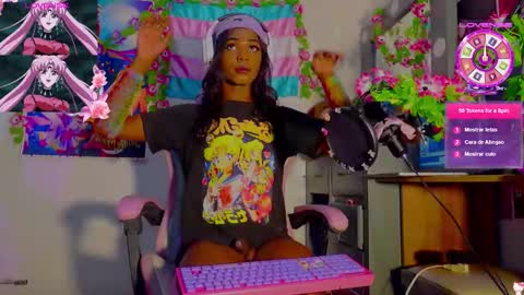 effy_marinn online show from October 24, 7:57 am