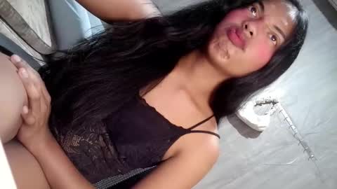 Snapshot of elenacum chatting on September 17, 1:16 pm elenacum online show from September 17, 1:16 pm