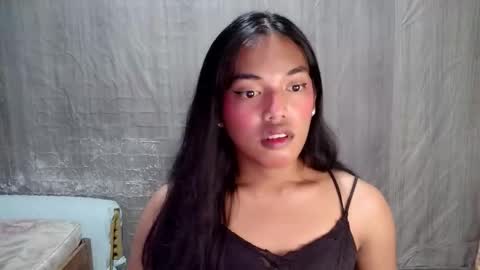 Snapshot of elenacum chatting on October 14, 1:12 pm elenacum online show from October 14, 1:12 pm