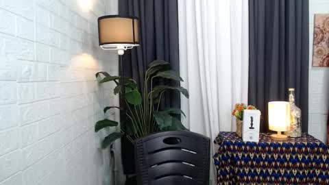 CINDERELLA online show from March 18, 3:19 am