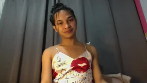 ELLORREY online show from June 17, 9:32 am