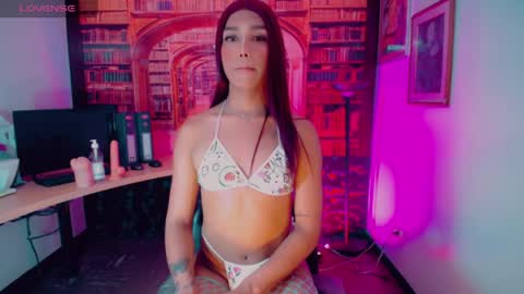 Emeli online show from April 6, 11:32 am