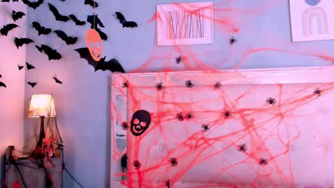 emily_castillo_1 online show from October 27, 6:10 am