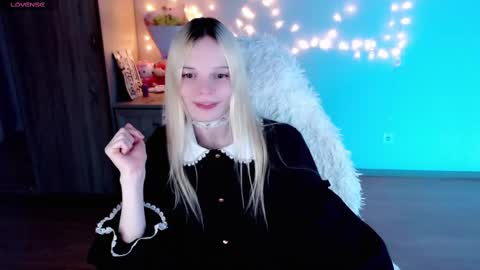 Lia online show from February 21, 11:54 pm