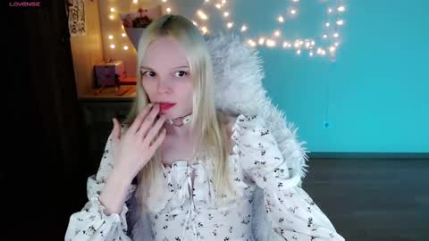 Lia online show from March 8, 1:08 am