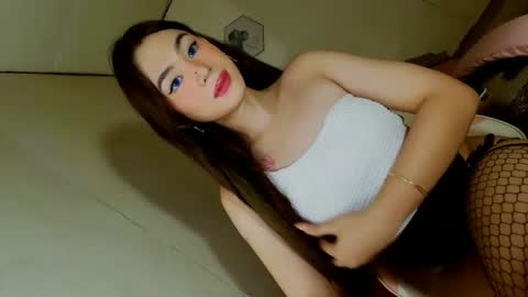 ariane online show from November 11, 10:06 am