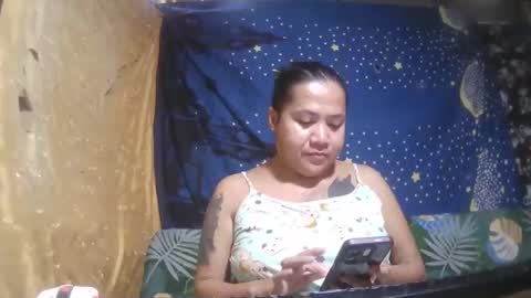 Snapshot of ervanamorge chatting on October 13, 3:41 am Ervana online show from October 13, 3:41 am