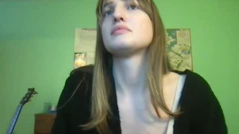 Esther Grey online show from February 6, 10:43 pm