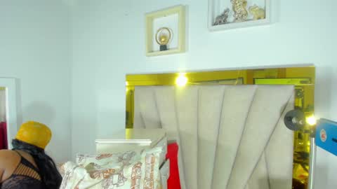 Snapshot of evelonga_707 chatting on December 20, 7:07 pm DAYANITA online show from December 20, 7:07 pm