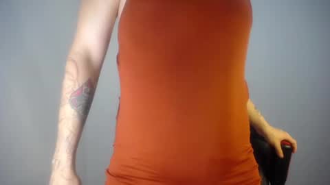 Evi online show from March 5, 9:09 pm