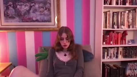 Snapshot of eviecam chatting on September 13, 8:58 pm Evie3 online show from September 13, 8:58 pm