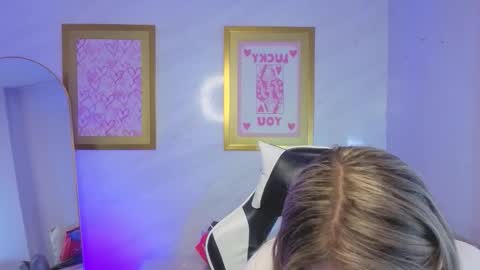 Hi Stream 1000pm to 600am online show from March 17, 3:31 am