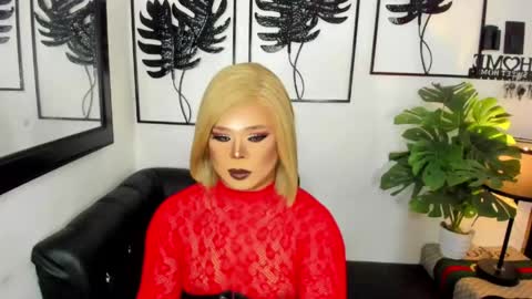 Lindsay online show from June 3, 6:55 pm