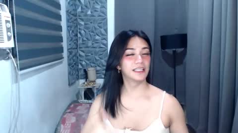 exotictssavie online show from March 5, 7:55 pm