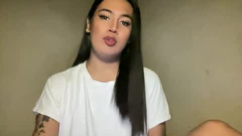 Snapshot of fallon_empress chatting on September 16, 9:19 pm callmecindy online show from September 16, 9:19 pm
