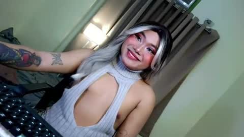 femboy_veronica online show from June 12, 12:15 pm